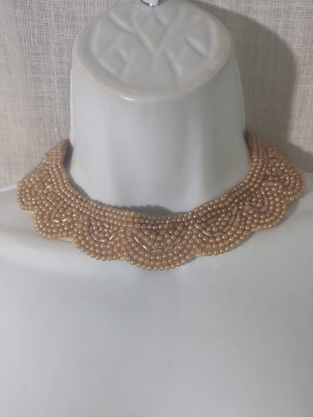 Beaded Scalloped Choker Necklace Collar Pearl - Nude
